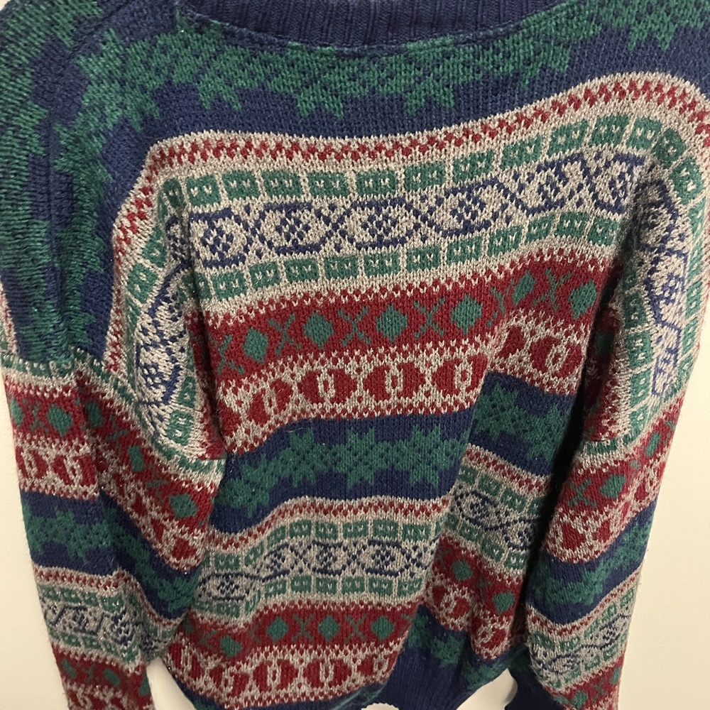 BAY TRADING VINTAGE SWEATER!! - Picture 2 of 3